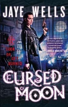 Cursed Moon : Prospero's War: Book Two