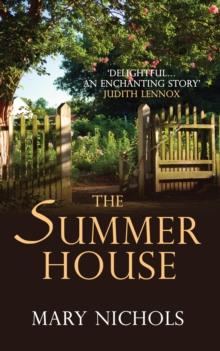 The Summer House : The moving and heartwarming family story