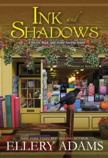 Ink and Shadows : A Witty & Page-Turning Southern Cozy Mystery