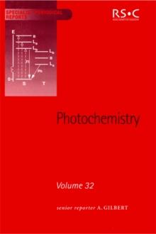 Photochemistry : Volume 32