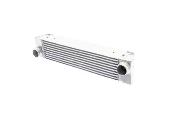 AKS DASIS 058019N Intercooler BMW: 5 Saloon, 5 Touring