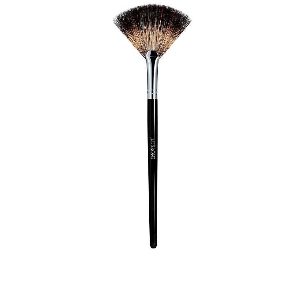 Lussoni Pro fan brush #600