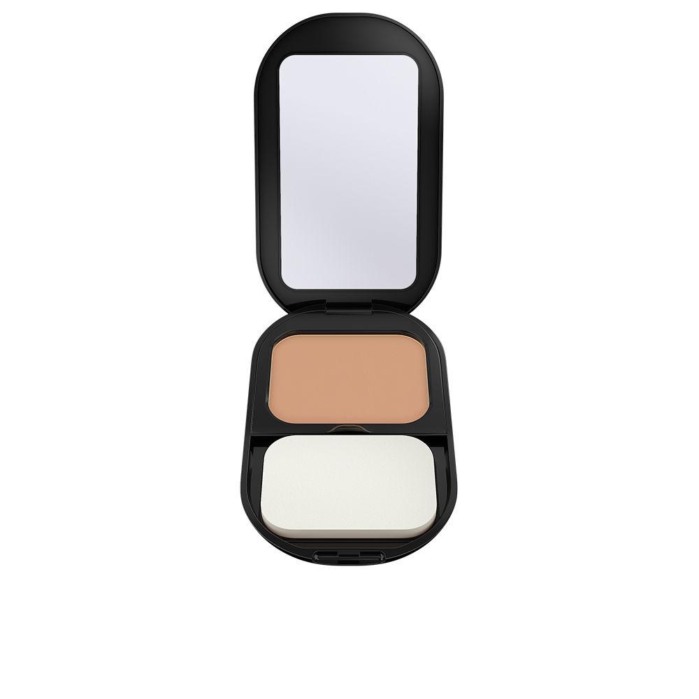 Facefinity Re-Usable Compact Foundation