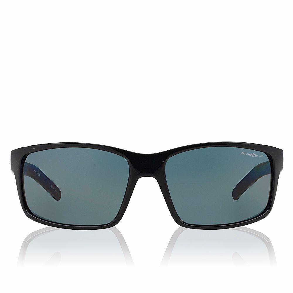 Wrap Black on Graphics Grey Polarized 4202 Fastball Sunglasses