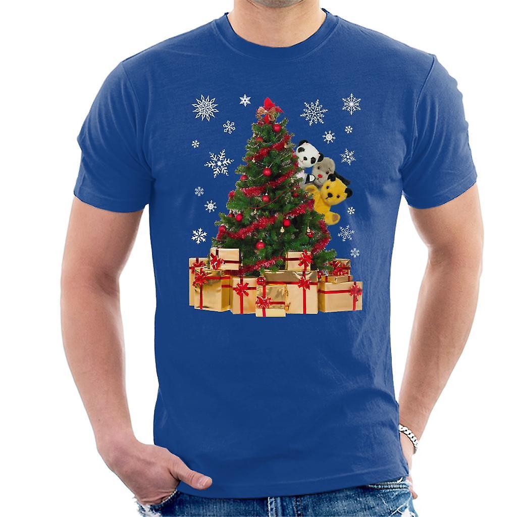 Sooty Christmas Characters Peeking Around Xmas Tree Men's T-Shirt Royal Blue XX-Large