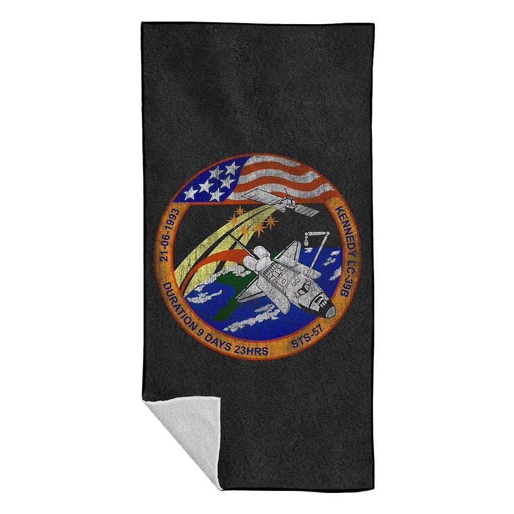 NASA STS 57 Endeavour Mission Badge Distressed Beach Towel Black 70 x 140cm