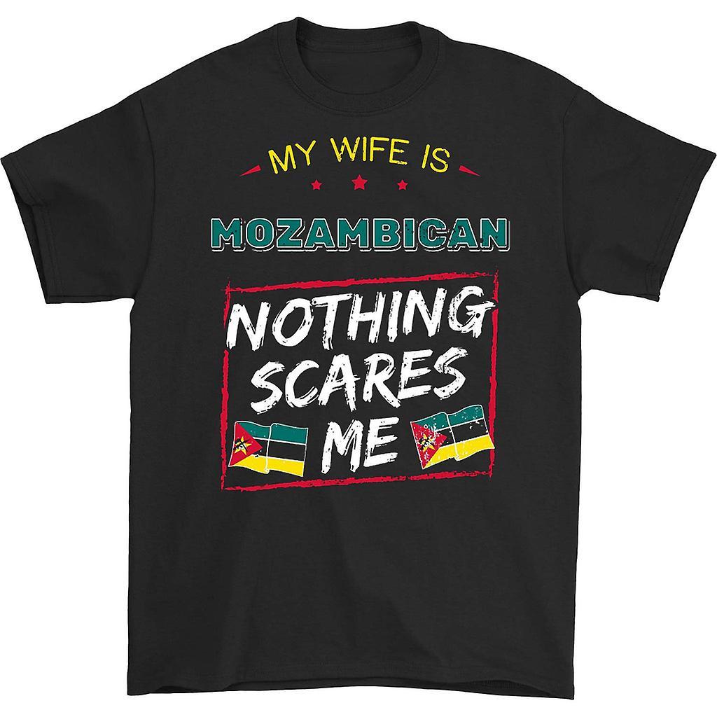 HISHARK My wife is mozambican nothing scares me t-shirt Black S