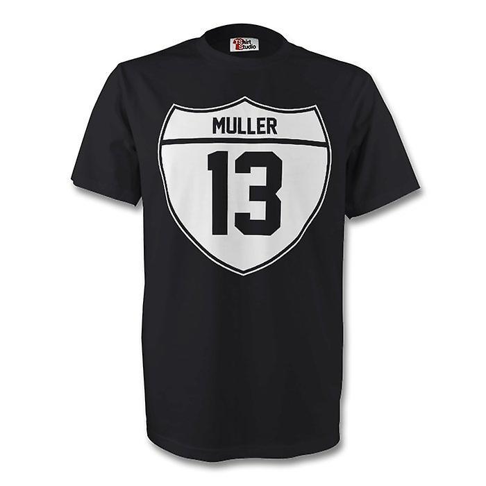 Gildan Thomas Muller Germany Crest Tee (black) Large (42-44 inch)