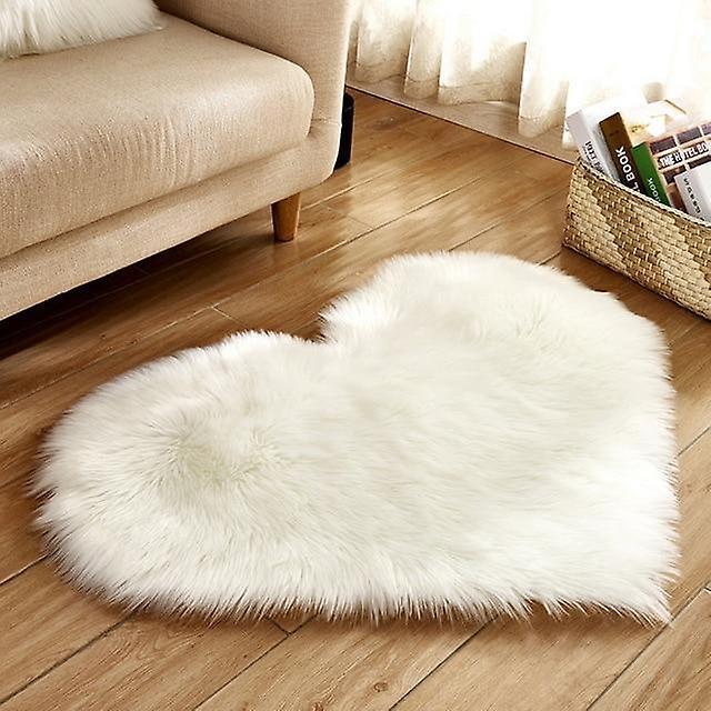 Slowmoose Heart Shaped Shaggy Carpet Wool Faux Fluffy Mats - Artificial Sheepskin Hairy white 40x50cm long velvet