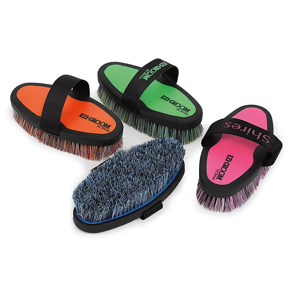 Shires 1397 Ezi-groom Grip Body Brush Black