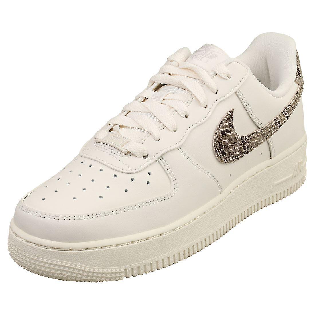 Nike Air Force 1 07 Womens Fashion Trainers in Phantom 5 UK