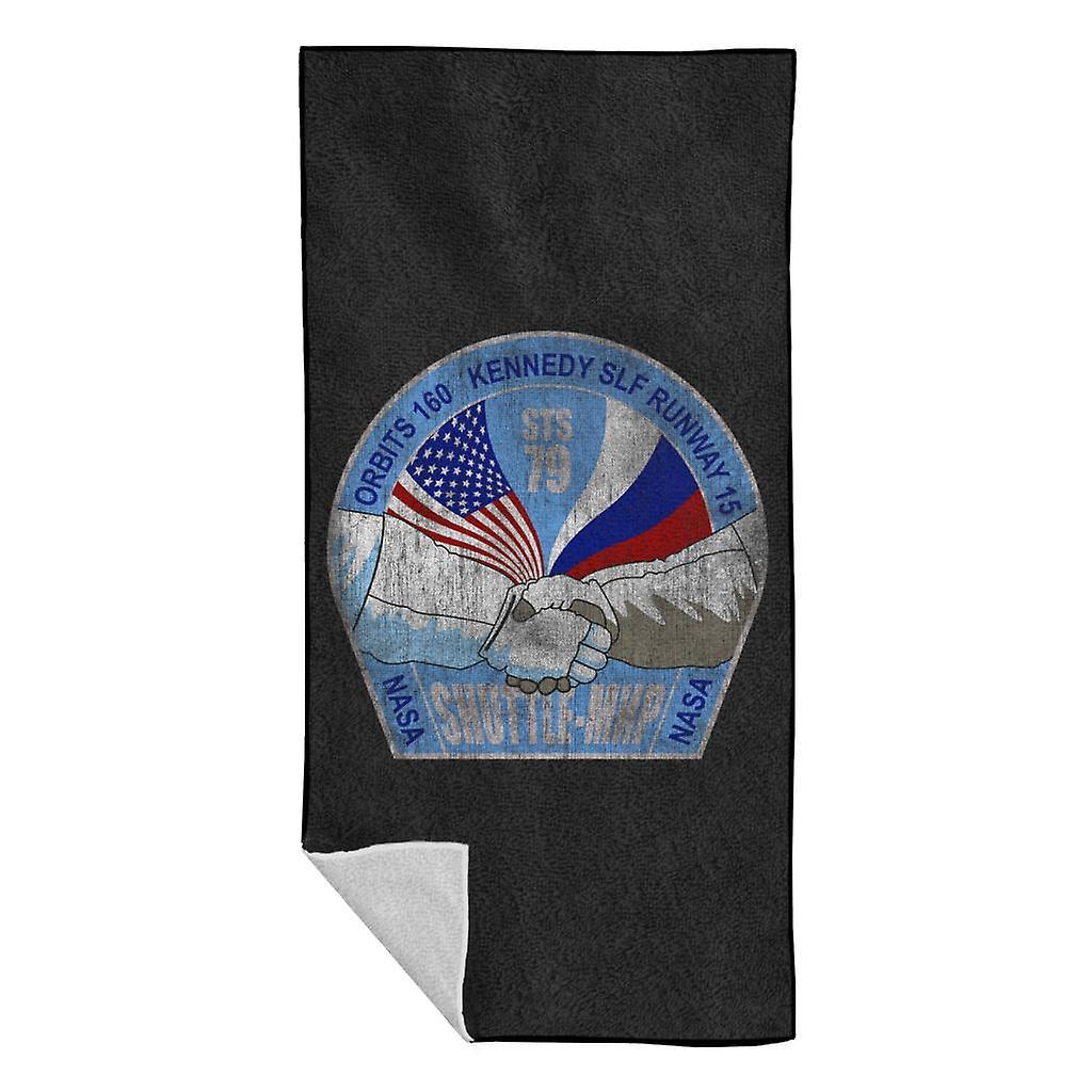 NASA STS 79 Atlantis Mission Badge Distressed Beach Towel Black 70 x 140cm