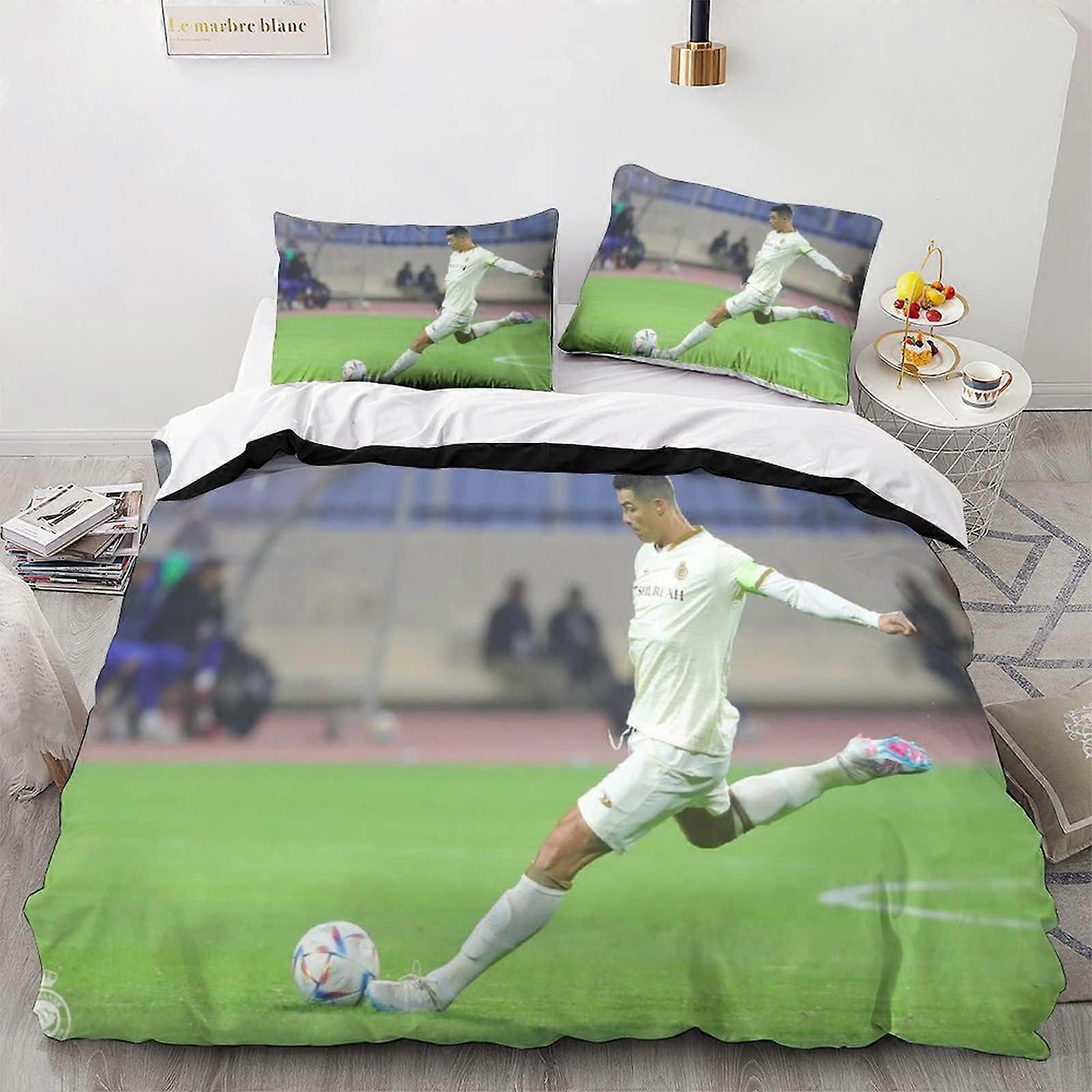 Kerota Ronaldo Al NASSR CR Football Star Duvet Cover Set Printed Polyester Duvet Cover and Pillowcases Soft Breathable Double 135*200 CM Single135x...