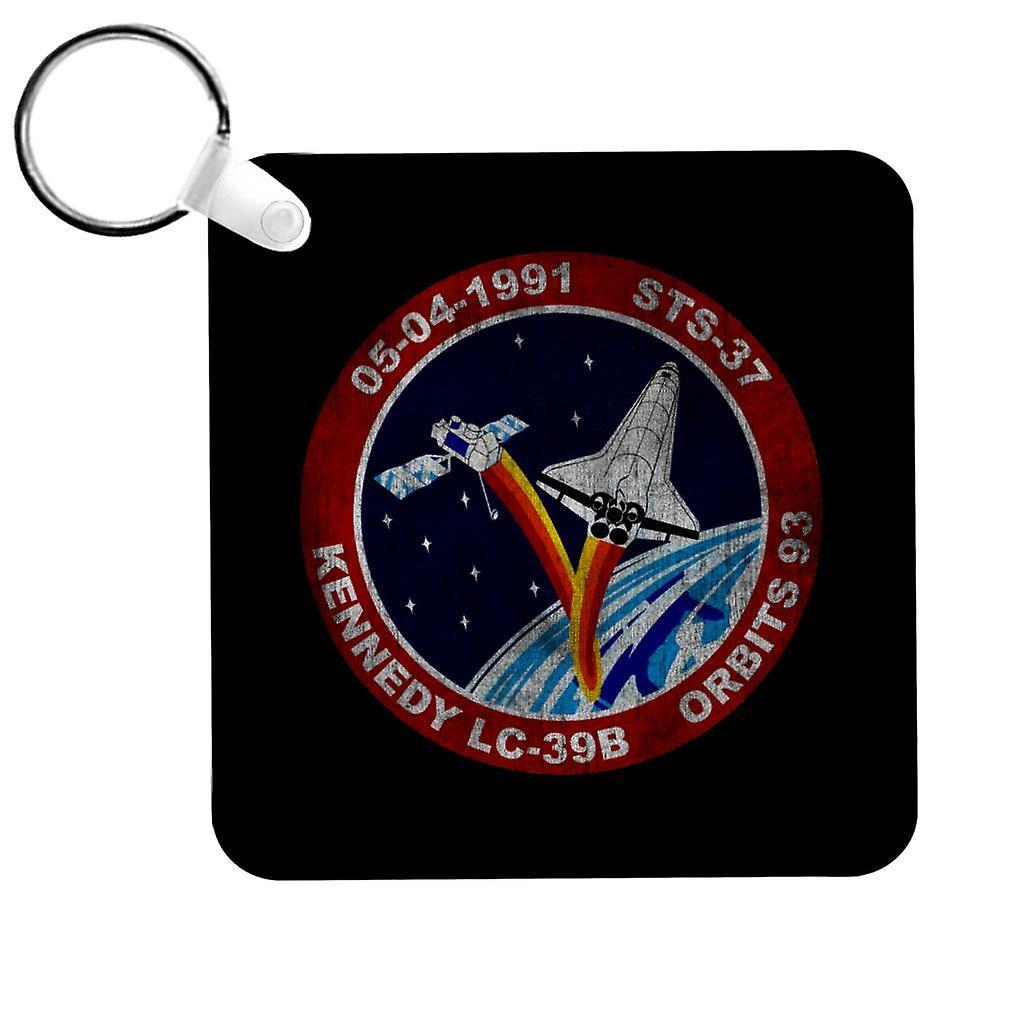 NASA STS 37 Atlantis Mission Badge Distressed Keyring Black 5cm x 5cm