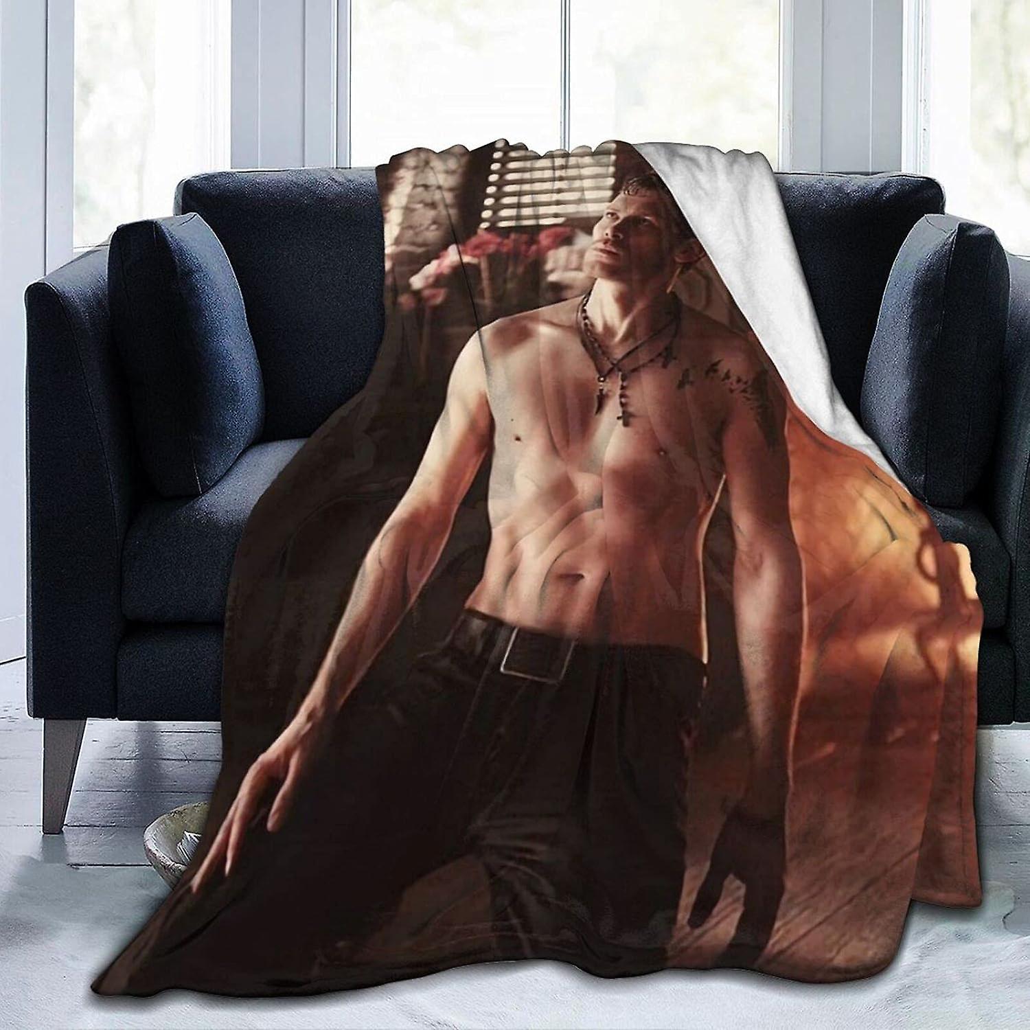 Kerota Klaus Mikaelson Fleece Blanket Throw Blanket Lightweight Super Soft Cozy Luxury Bed Blanket Microfiber ABD29292 50x40in 125x100cm