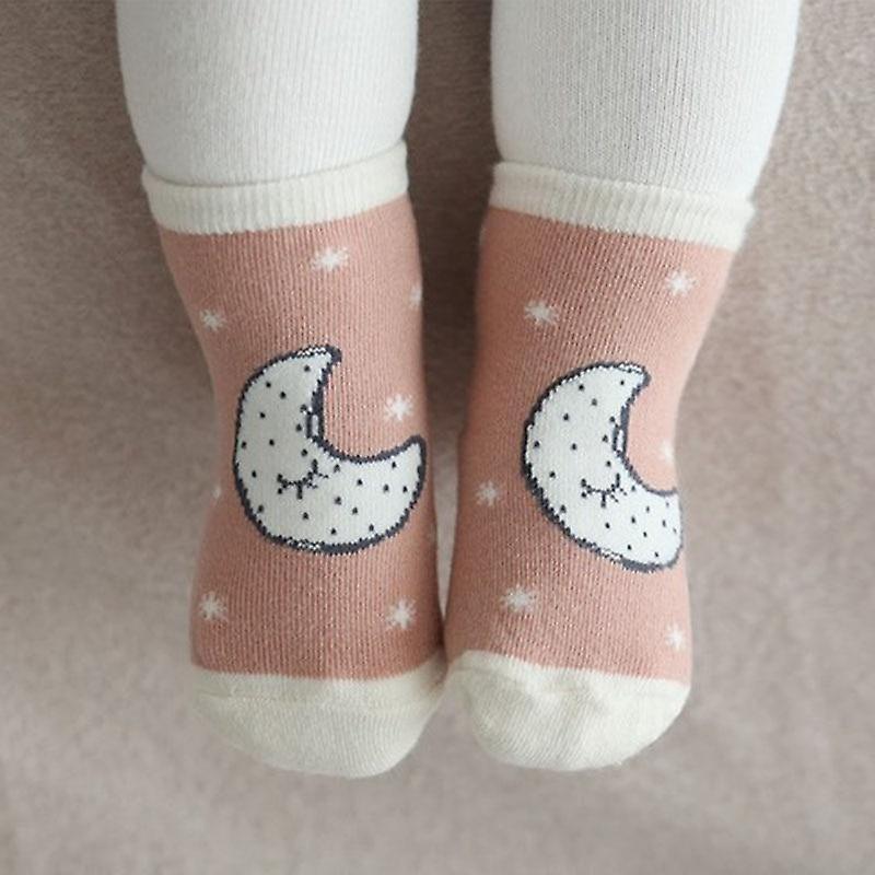 Slowmoose Spring & Autumn Newborn Baby Cotton Cute Asymmetry Anti-slip Socks 12M