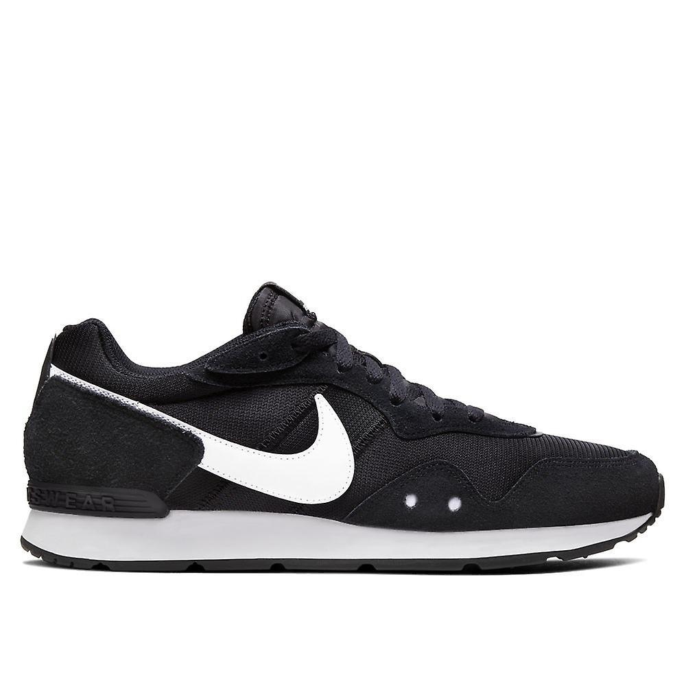 Nike Venture Runner CK2944002 universal all year men black 9 UK / 10 US / 44 EUR / 28 cm