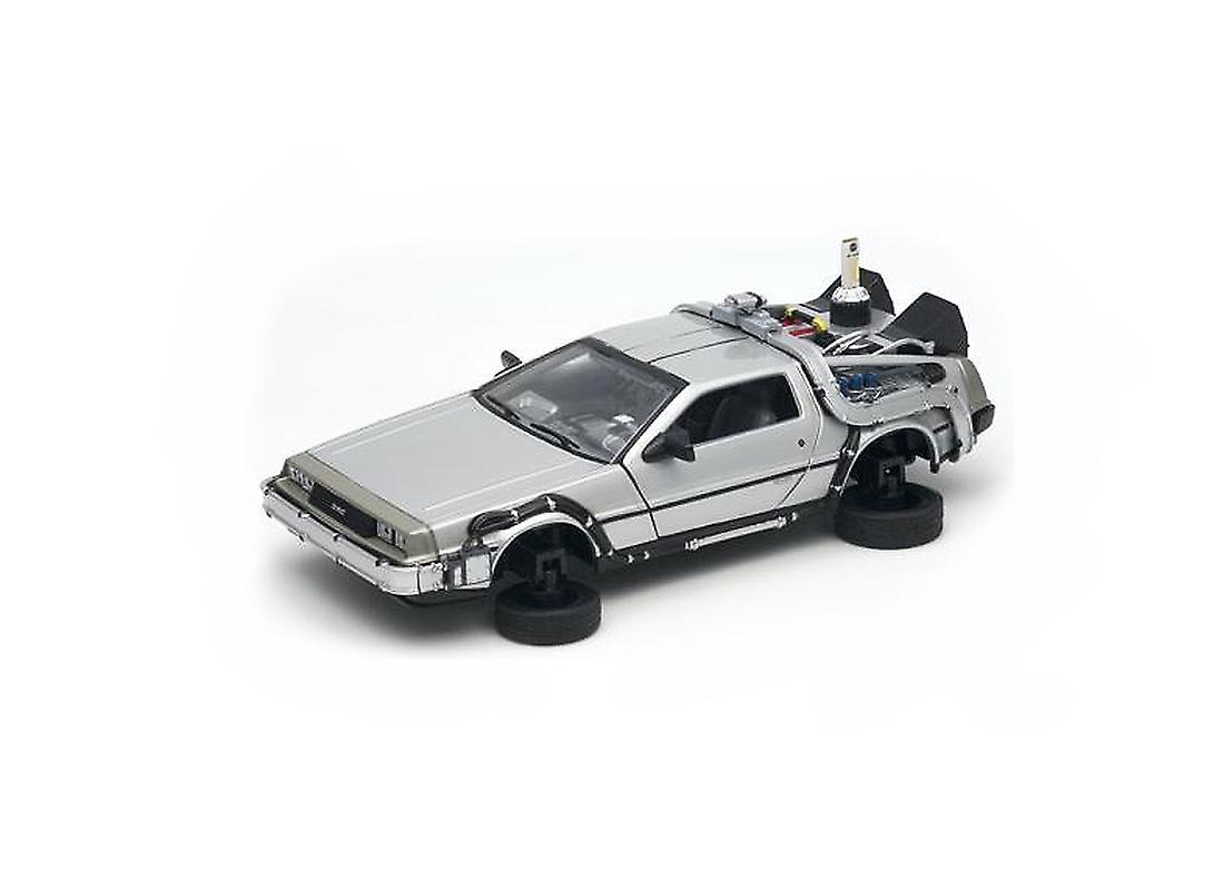 Welly DeLorean DMC 12 Flying Version Back To The Future 1:24 scale Silver 17cm / 6.7in long