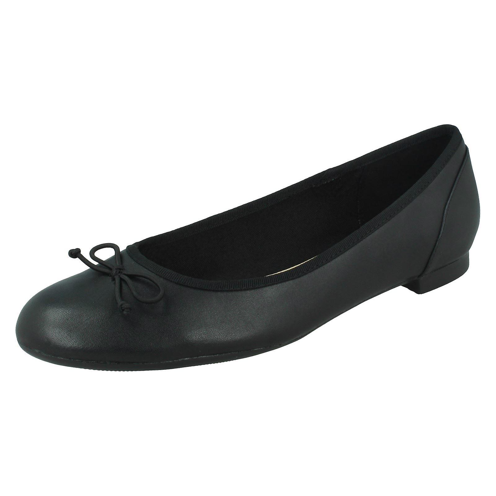 Ladies Clarks Ballerina Style Flats Couture Bloom Black UK 4.5