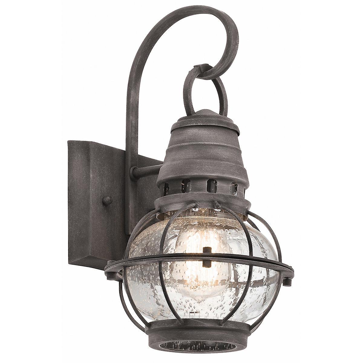 KICHLER Beautifully designed Bridge Point wall lantern