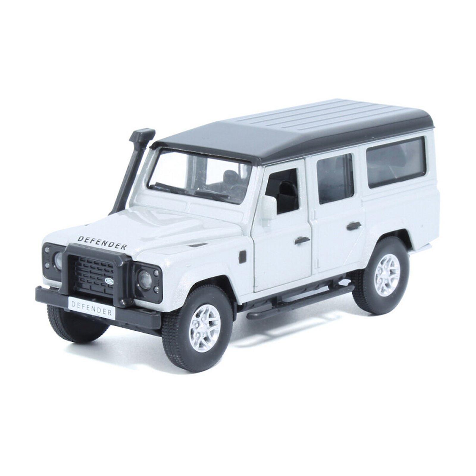 Tayumo Land Rover Defender 110 Diecast Model 1:36 Indus Silver