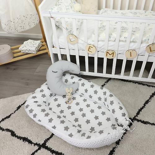 Puckdaddy Babynest Freya 105x60cm with Star Dots Pattern in White Grey with Zipper