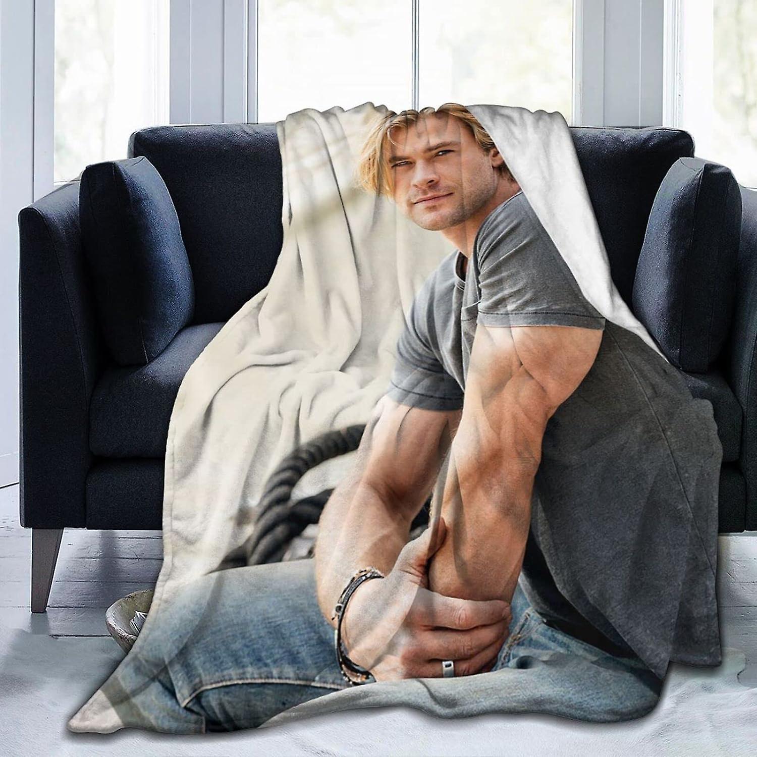 Kerota Chris Hemsworth Flannel Fleece Throw Blanket Queen Size All Season Super Soft Cozy Blanket for Bed or Couch ABD27603 50x40in 125x100cm