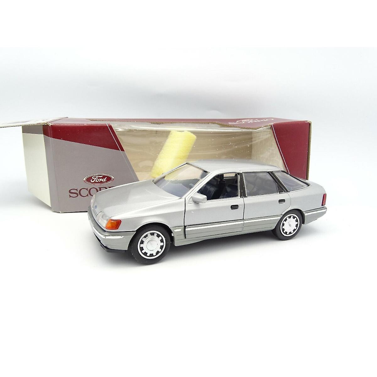 Ford Scorpio Diecast Model 1:25 scale Silver Schabak 19cm / 7.5in long