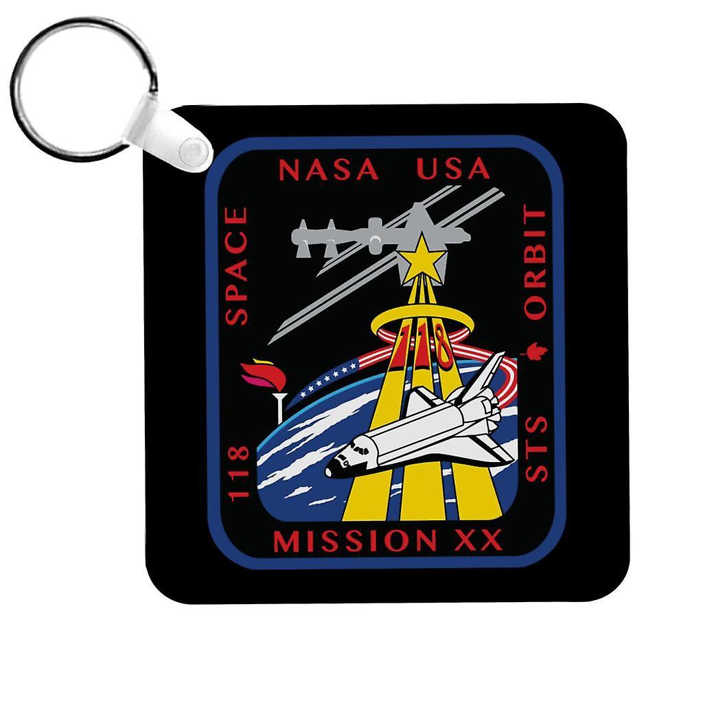 NASA STS 118 Space Shuttle Endeavour Mission Patch Keyring Black 5cm x 5cm