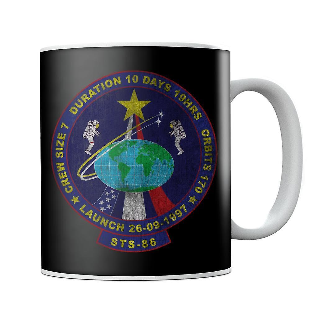 NASA STS 86 Atlantis Mission Badge Distressed Mug Black 10oz