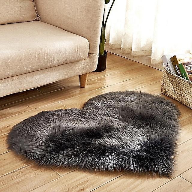 Slowmoose Heart Shaped Shaggy Carpet Wool Faux Fluffy Mats - Artificial Sheepskin Hairy deep grey 30x40cm long velvet