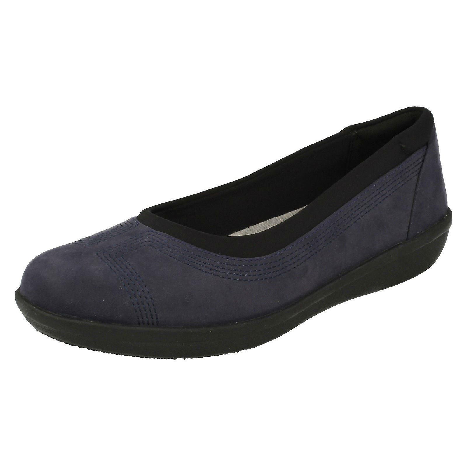 Ladies Clarks Cloud Steppers Flat Shoes Ayla Low Navy (Blue) UK 3.5