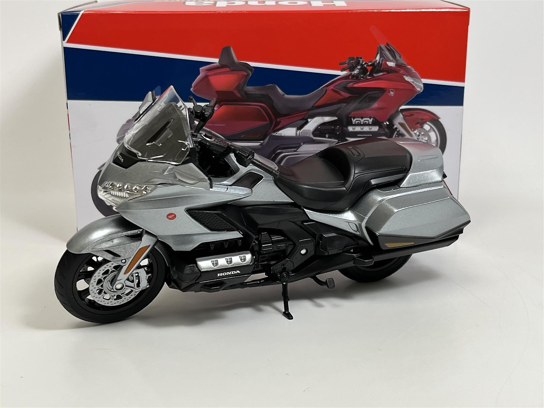 Honda Goldwing Black Silver 1:12 Welly 62202GW