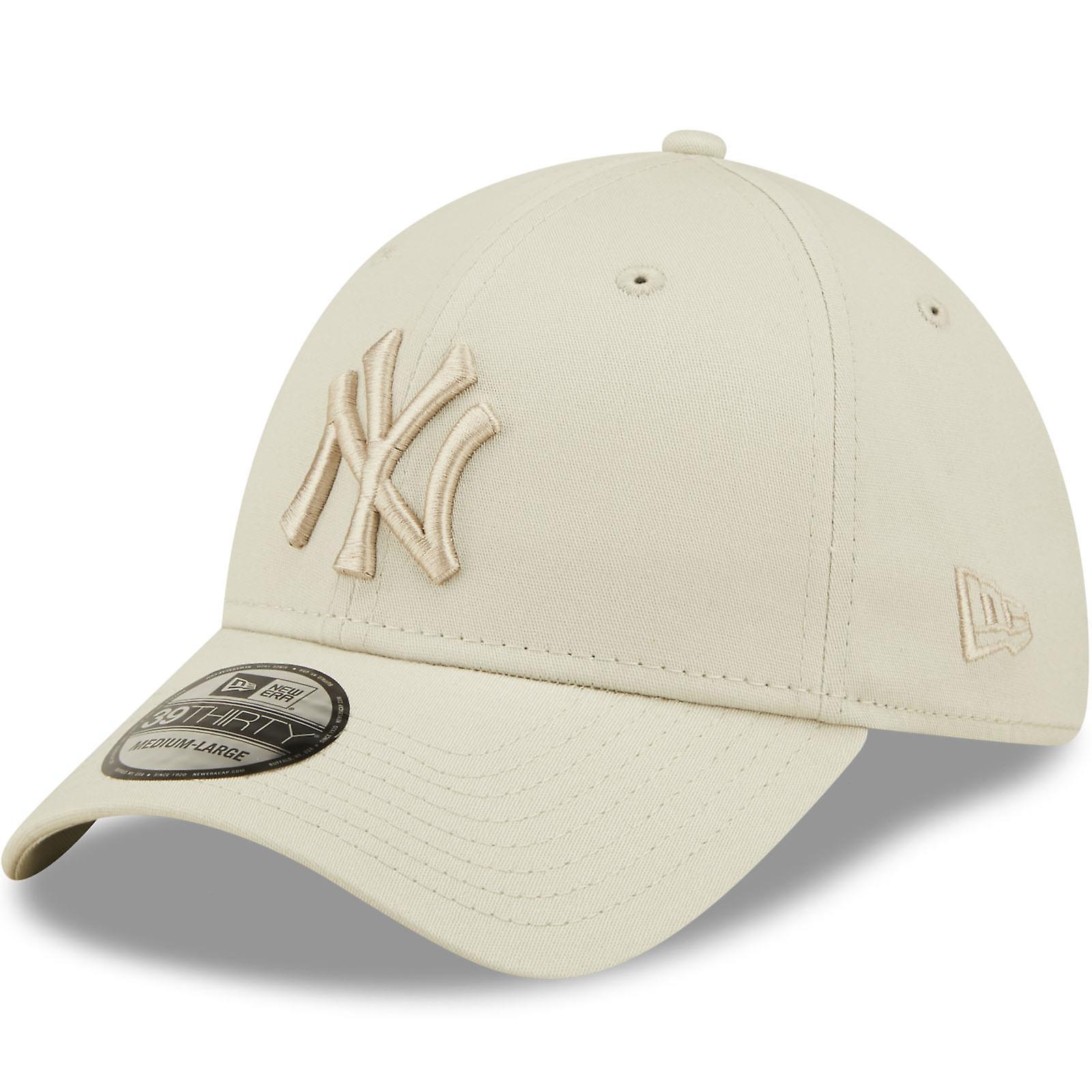 New Era New York Yankees League Essentials 39THIRTY Baseball Cap Hat - Beige M/L