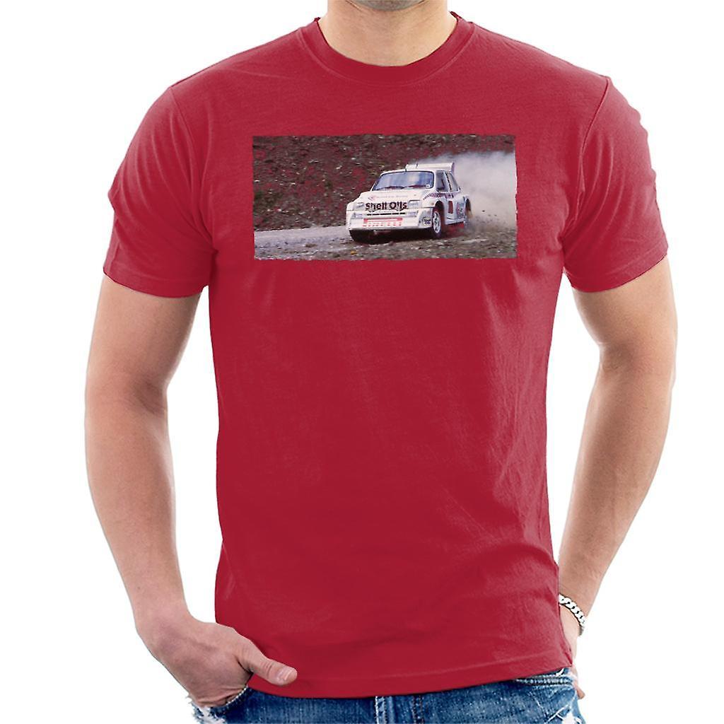 MG Metro 6R4 Drifting British Motor Heritage Men's T-Shirt Cherry Red Medium