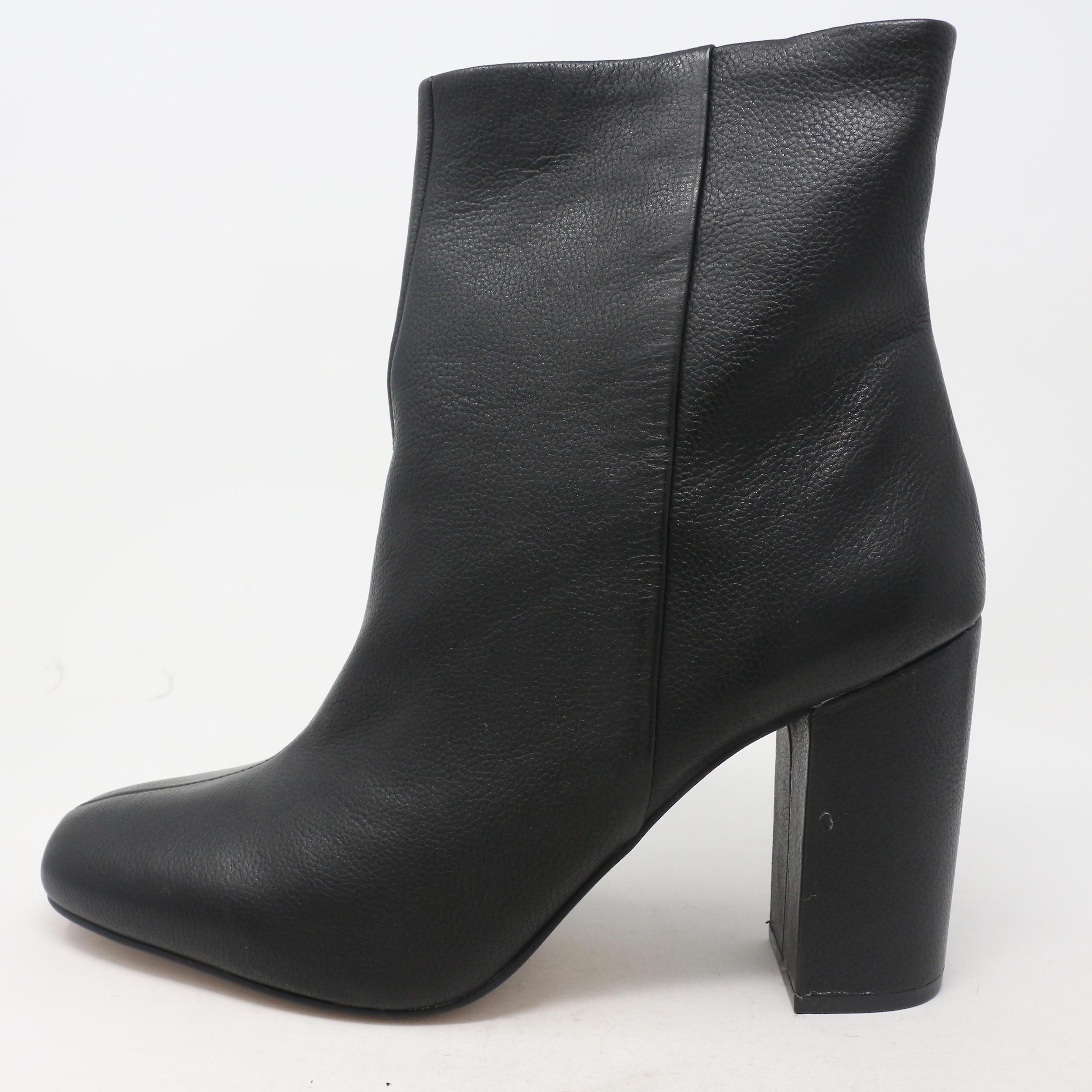 Vince Camuto Dannia Black Boots  / New With Box 9.5 M