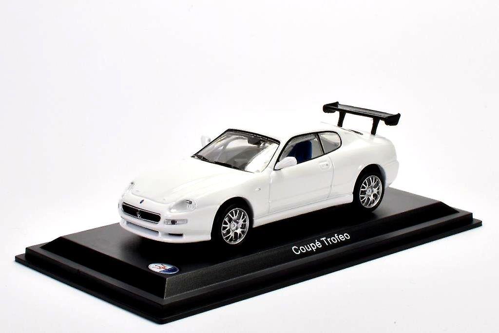 Maserati Coupe Trofeo Diecast Model 1:43 scale White Ex Mag 10cm / 3.9in long