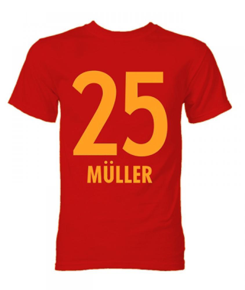 Gildan Thomas Muller Bayern Munich Hero T-Shirt (Red) Medium (38-40 inch)