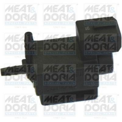 Pressure converter, exhaust gas control