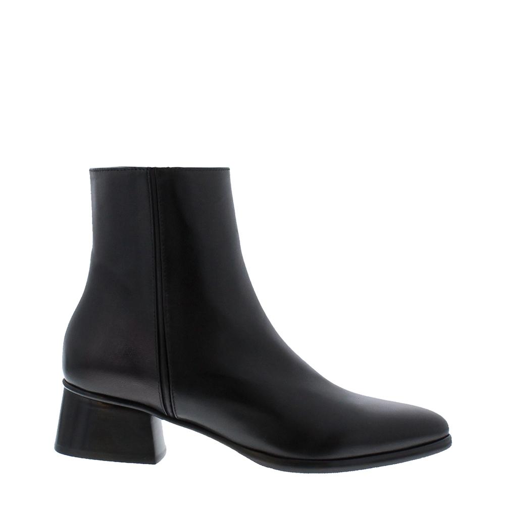 Carl Scarpa Megan Black Leather Ankle Boots