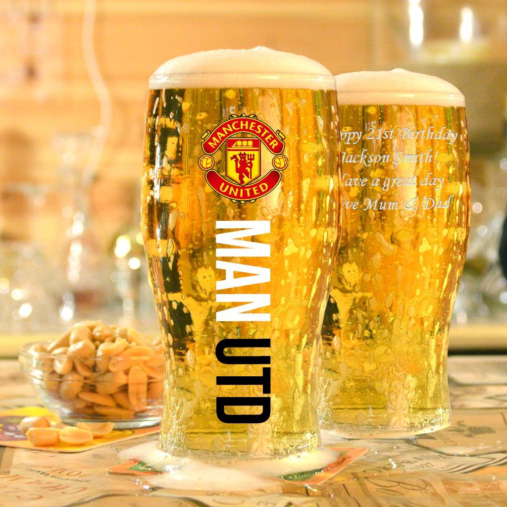 Personalised Manchester United Pint Glass Gift