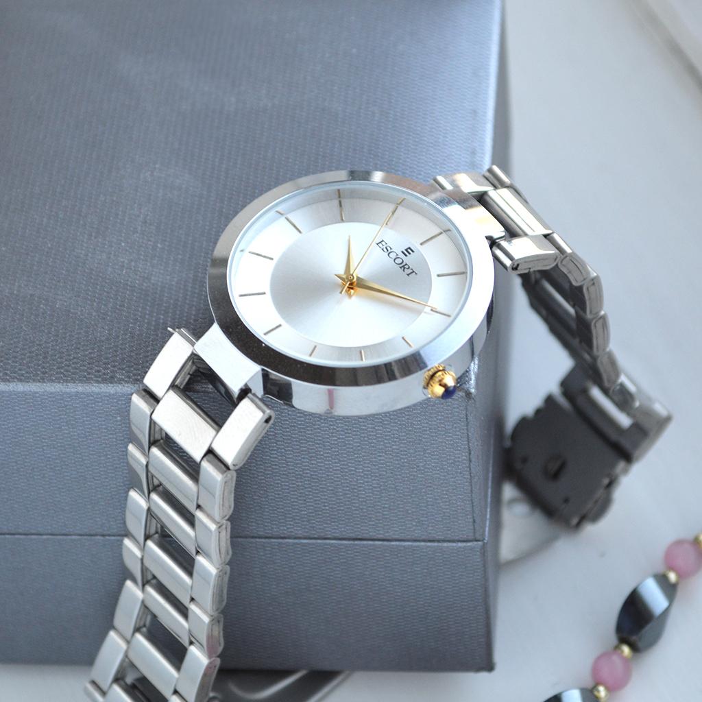 Personalised Engraved Silver Wrist Watch with White Face